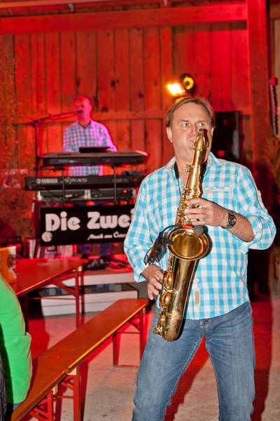 csm_die-zwei-bilder-2016-02_3033430d9b